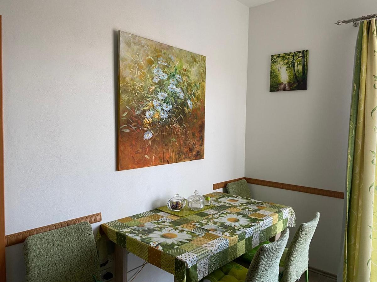 Apartman Na Lukach - Kopretina Třeboň Buitenkant foto