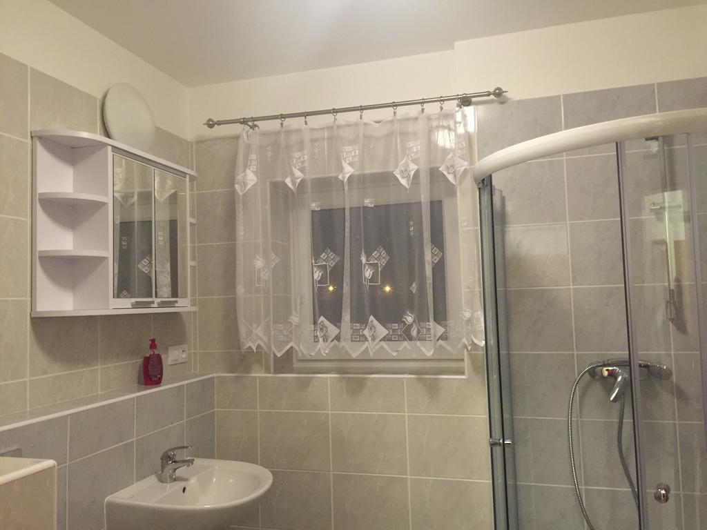 Apartman Na Lukach - Kopretina Třeboň Buitenkant foto